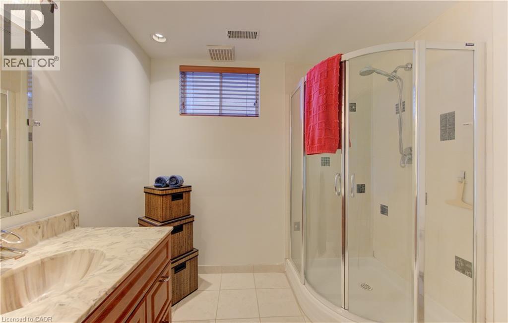 156 Candlewood Crescent, Waterloo, Ontario  N2L 5T4 - Photo 28 - 40817106