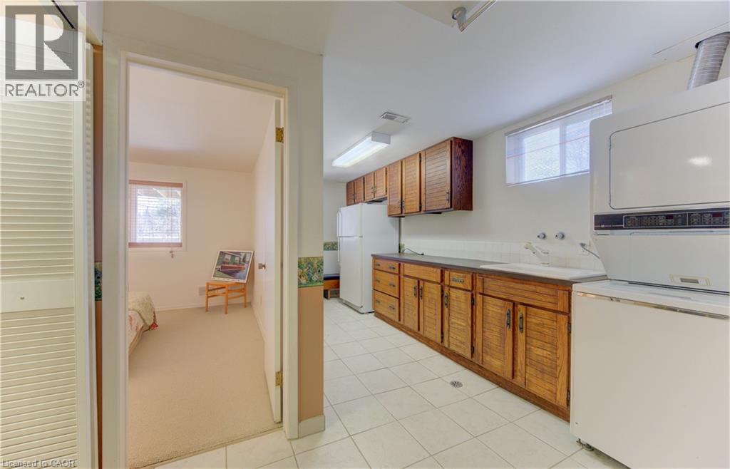 156 Candlewood Crescent, Waterloo, Ontario  N2L 5T4 - Photo 29 - 40817106