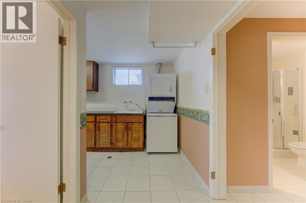 156 Candlewood Crescent, Waterloo, Ontario  N2L 5T4 - Photo 30 - 40817106