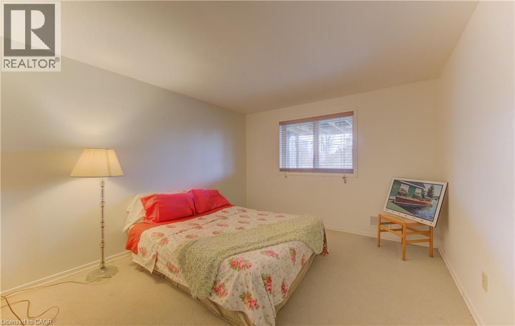 156 Candlewood Crescent, Waterloo, Ontario  N2L 5T4 - Photo 32 - 40817106