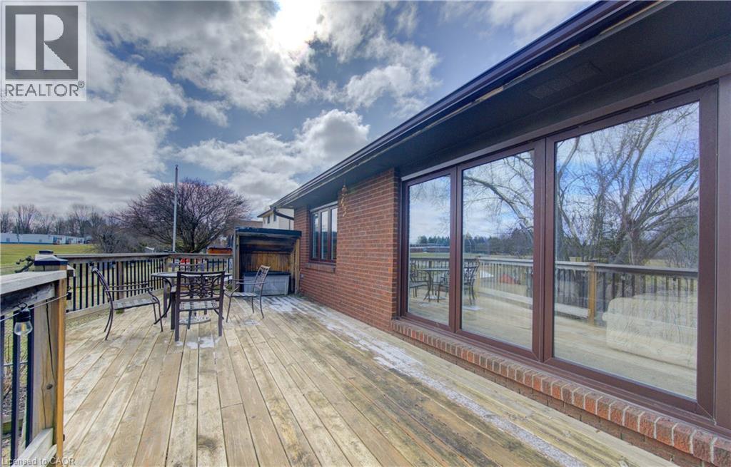 156 Candlewood Crescent, Waterloo, Ontario  N2L 5T4 - Photo 37 - 40817106