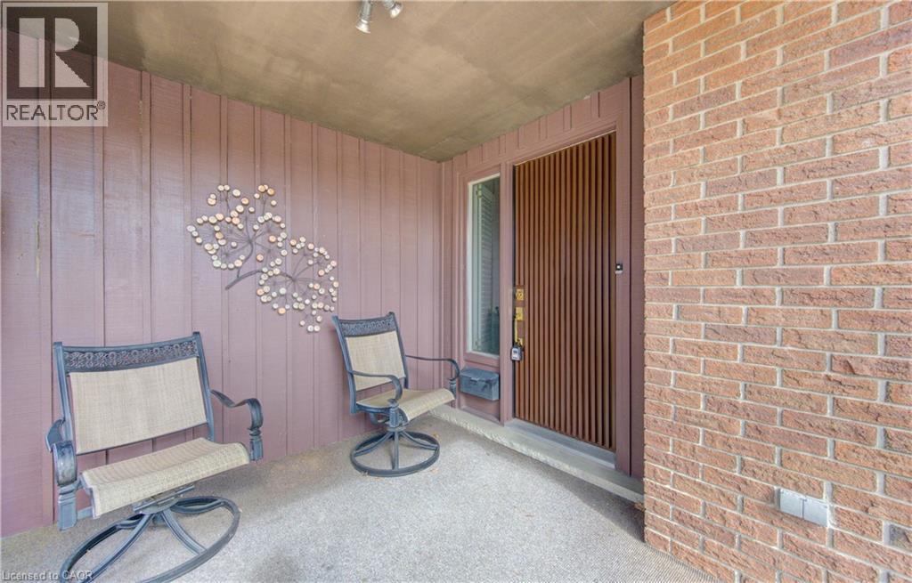 156 Candlewood Crescent, Waterloo, Ontario  N2L 5T4 - Photo 4 - 40817106