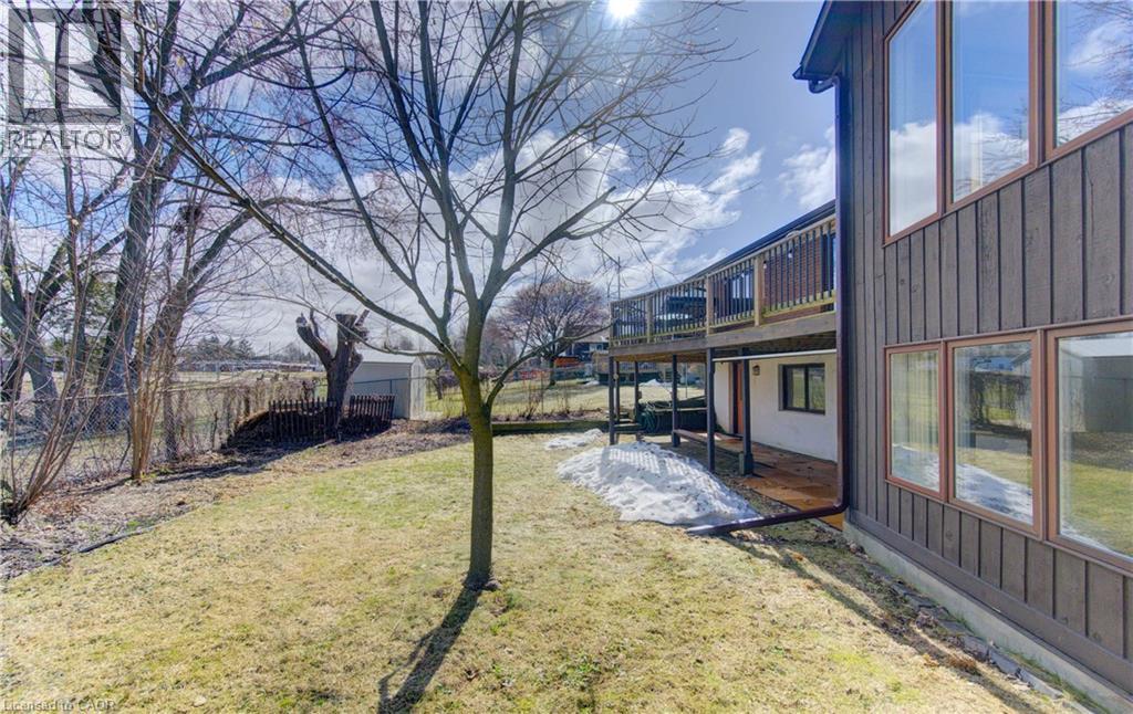 156 Candlewood Crescent, Waterloo, Ontario  N2L 5T4 - Photo 42 - 40817106