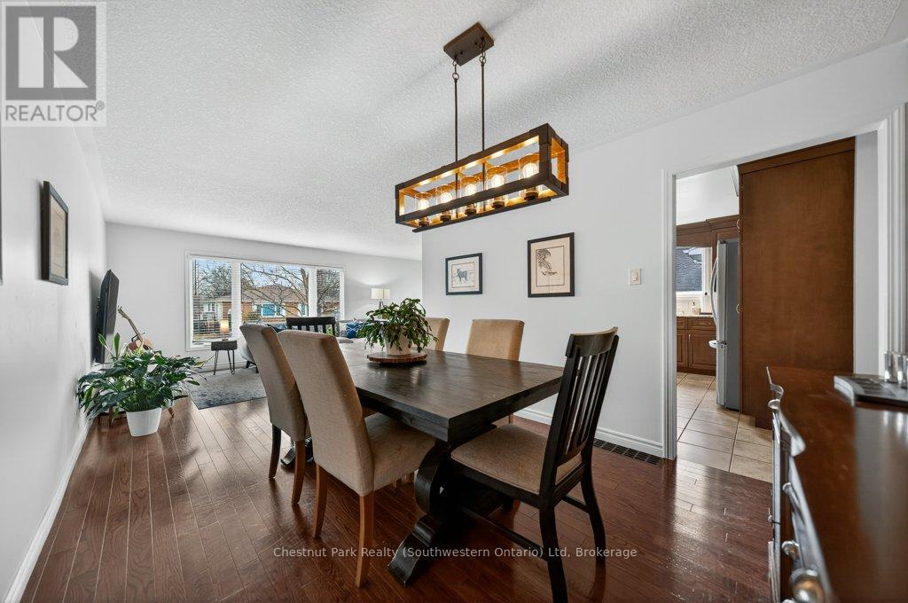 113 Sanderson Drive, Guelph, Ontario  N1H 7K1 - Photo 16 - X12949386