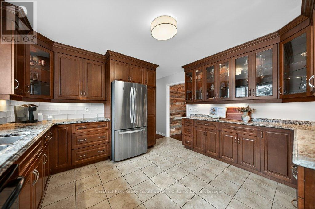 113 Sanderson Drive, Guelph, Ontario  N1H 7K1 - Photo 18 - X12949386