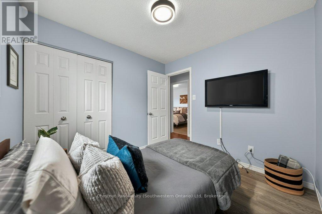 113 Sanderson Drive, Guelph, Ontario  N1H 7K1 - Photo 29 - X12949386