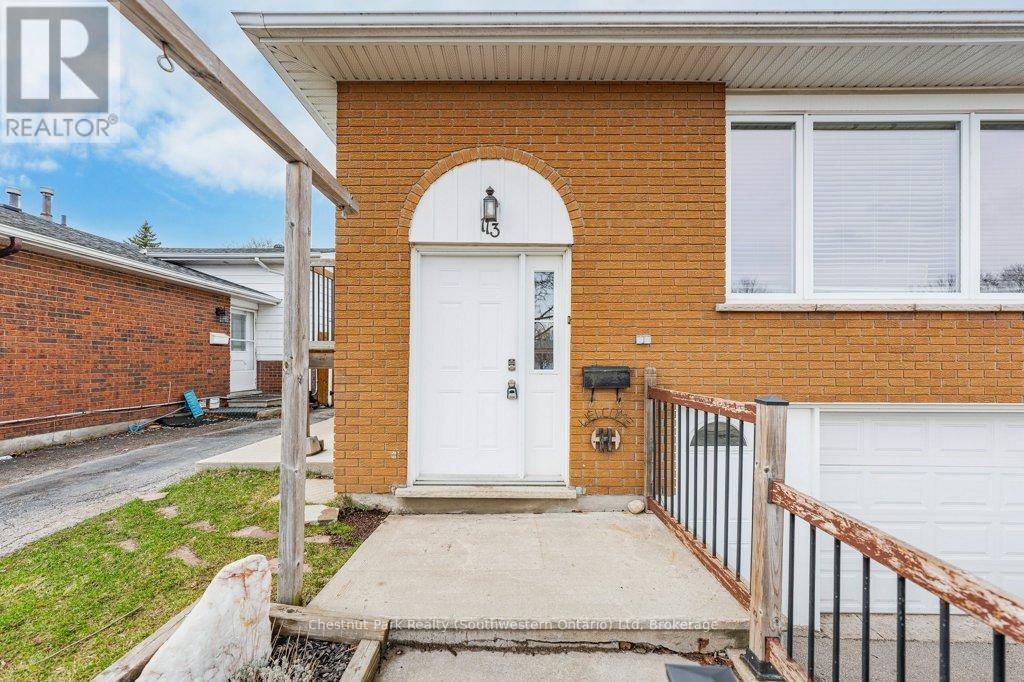 113 Sanderson Drive, Guelph, Ontario  N1H 7K1 - Photo 9 - X12949386