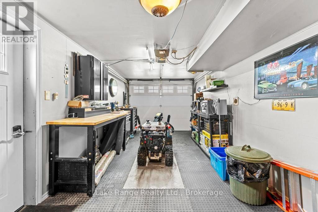 378 South Delhi Street, Huron-Kinloss, Ontario  N0G 2H0 - Photo 14 - X12949406