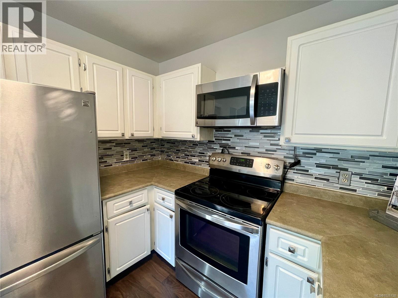 201 1215 Bay St, Victoria, British Columbia  V8T 1S7 - Photo 11 - 1026128