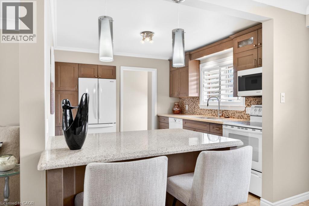 2205 Joyce Street, Burlington, Ontario  L7R 2B6 - Photo 17 - 40814153