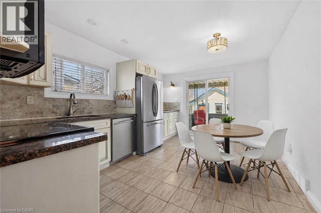 183 Paling Avenue, Hamilton, Ontario  L8H 5J6 - Photo 9 - 40815088