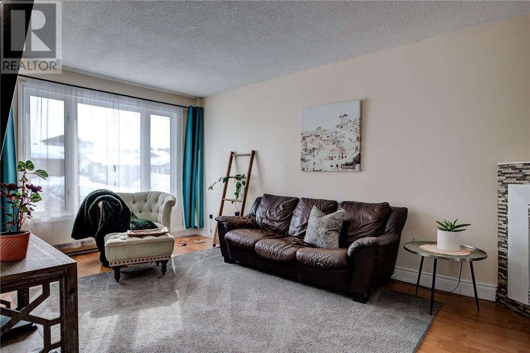 307 Third Avenue, Sudbury, Ontario  P3B 4C5 - Photo 7 - 2126975