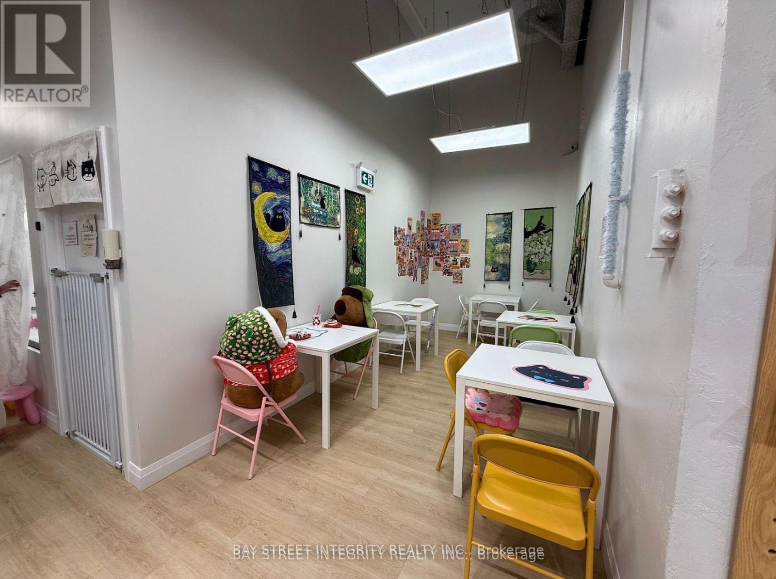 Ground - 327 - 333 Queen Street W, Toronto, Ontario  M5V 2A4 - Photo 4 - C12949388