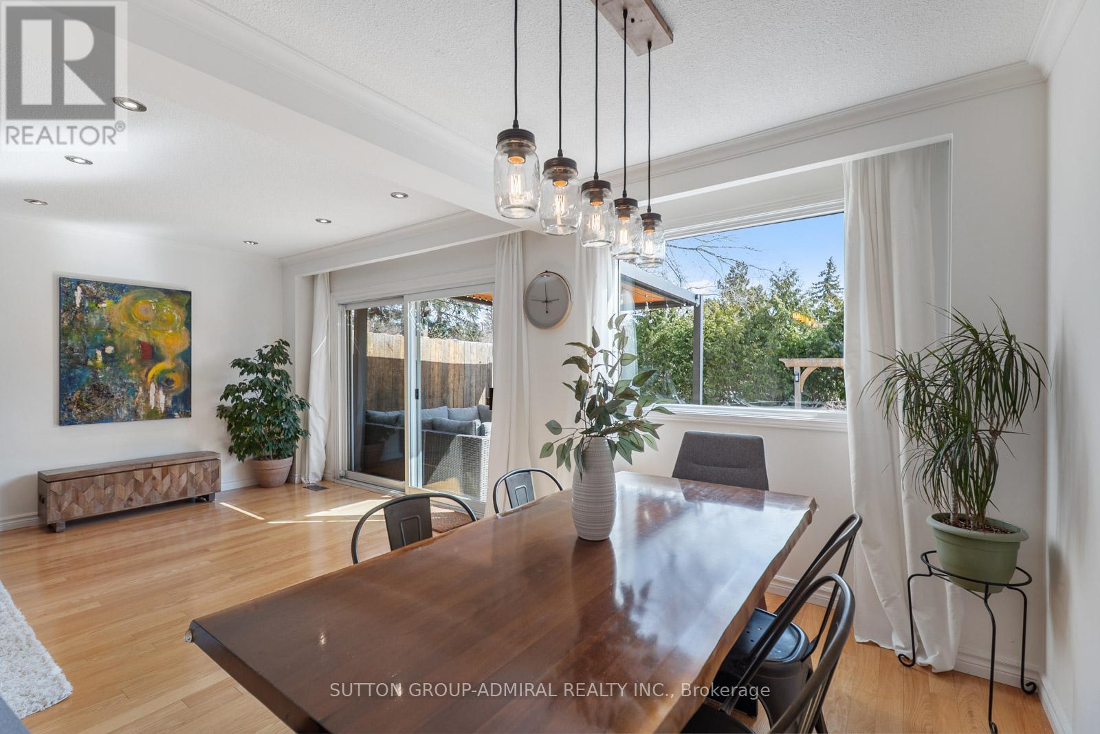 19 Mentor Boulevard, Toronto, Ontario  M2H 2M9 - Photo 12 - C12949414