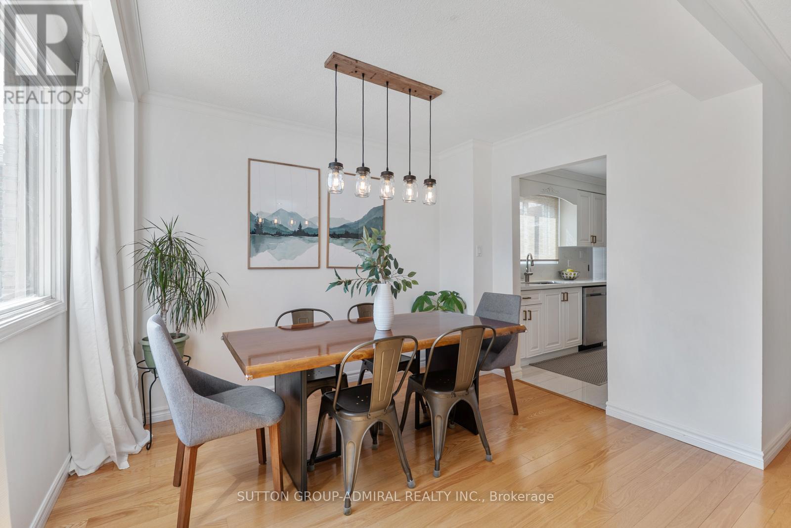 19 Mentor Boulevard, Toronto, Ontario  M2H 2M9 - Photo 14 - C12949414