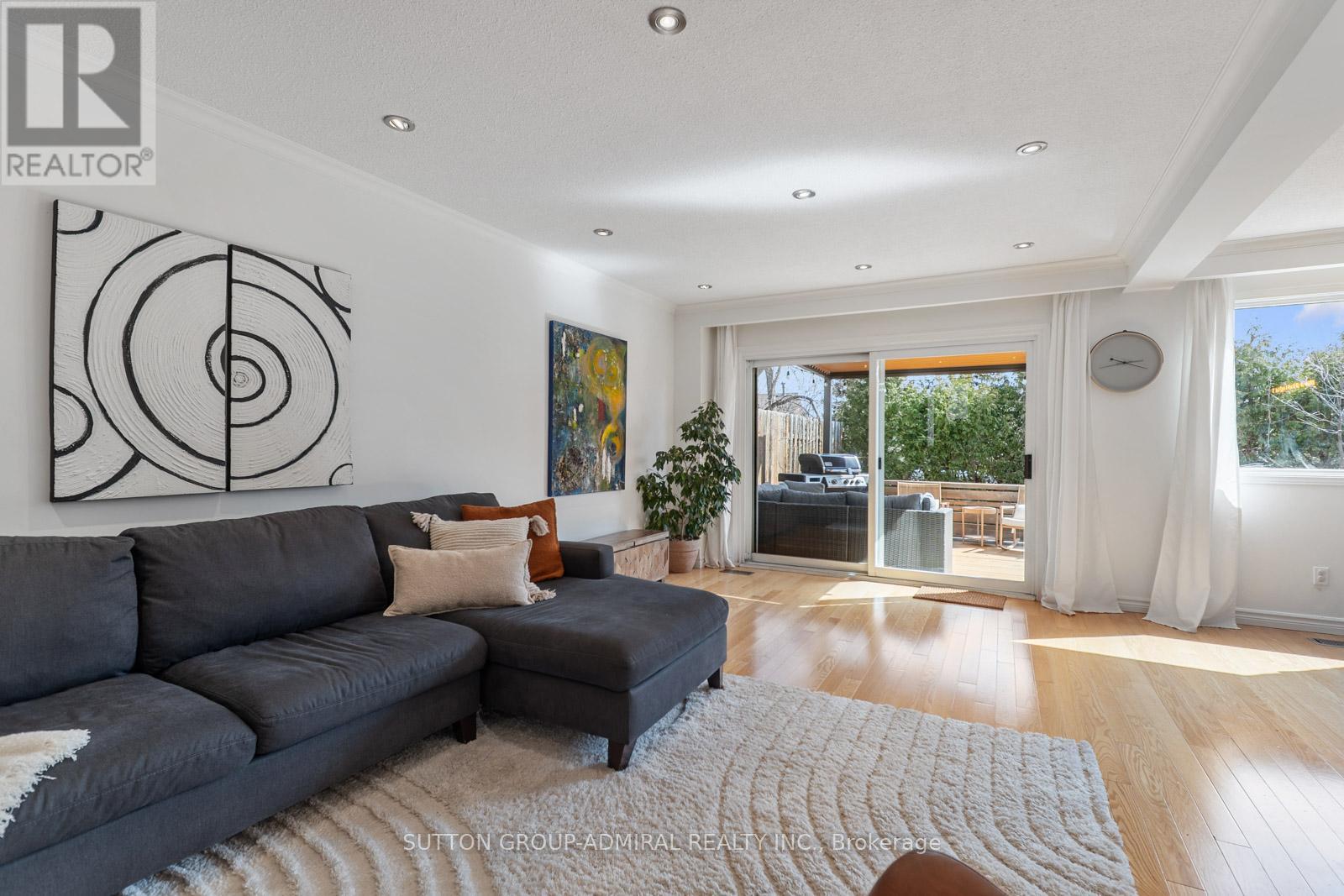 19 Mentor Boulevard, Toronto, Ontario  M2H 2M9 - Photo 16 - C12949414