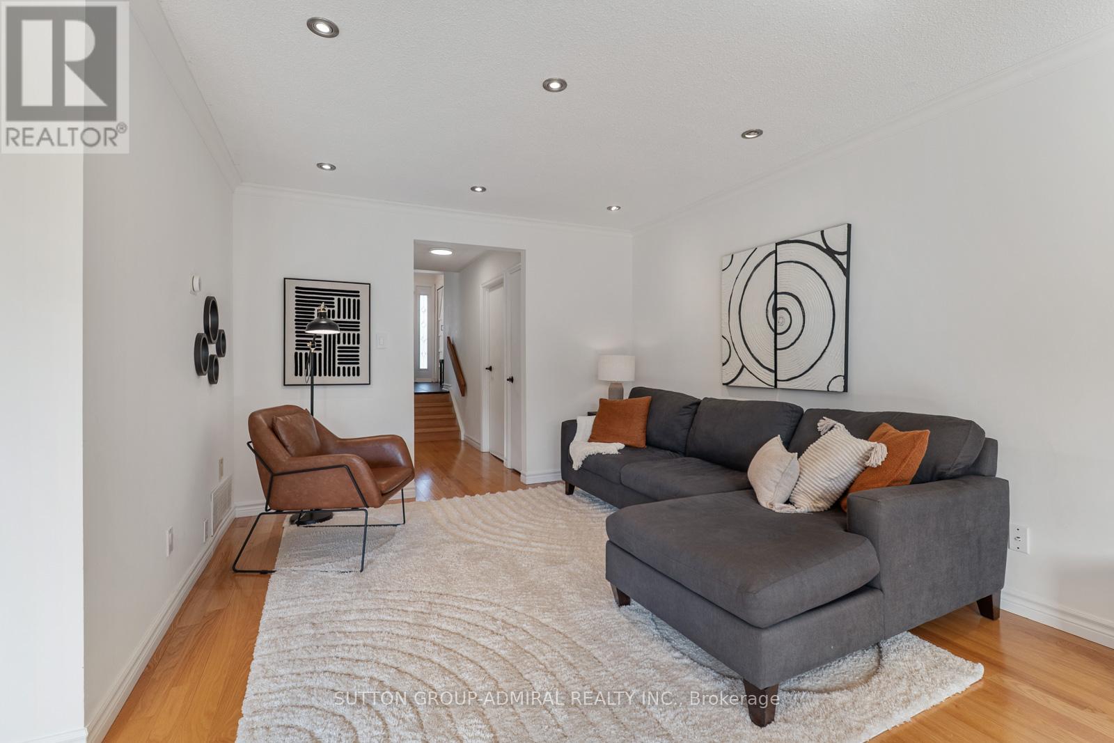 19 Mentor Boulevard, Toronto, Ontario  M2H 2M9 - Photo 17 - C12949414