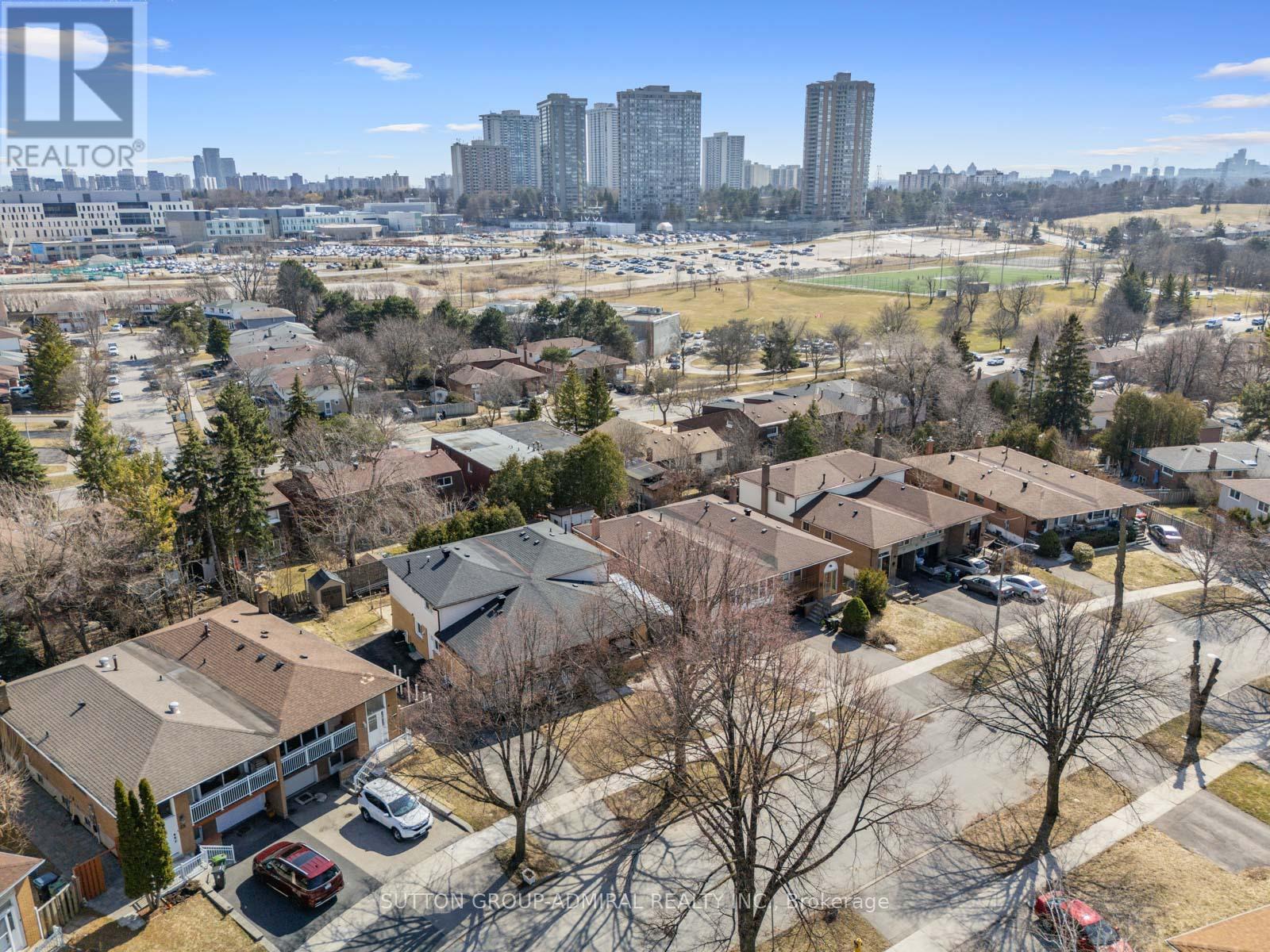 19 Mentor Boulevard, Toronto, Ontario  M2H 2M9 - Photo 46 - C12949414