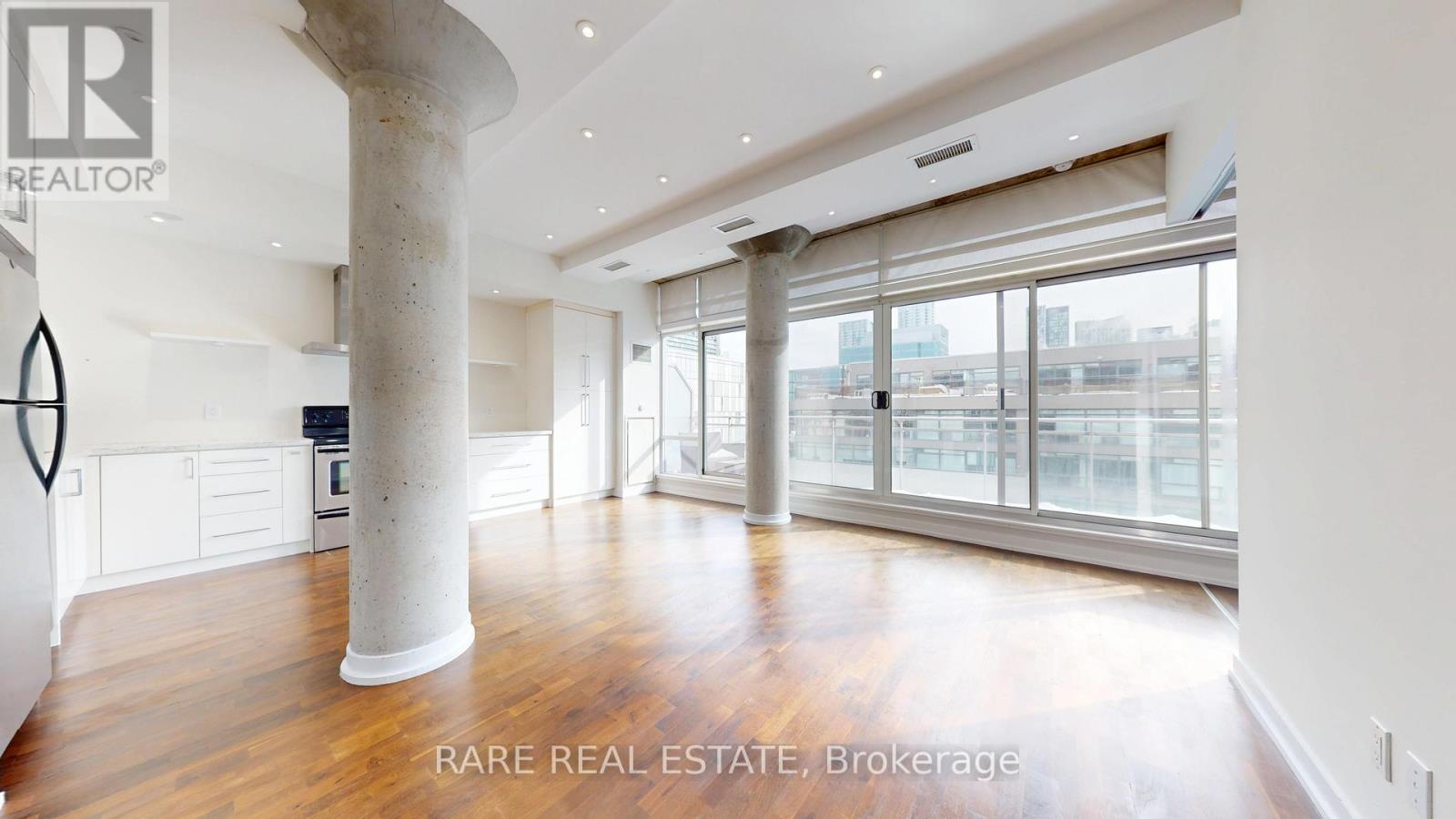 802 - 66 PORTLAND STREET, Toronto, Ontario