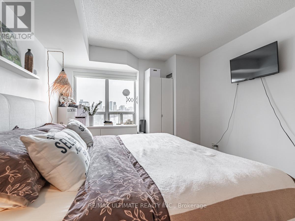 1410 - 255 Richmond Street E, Toronto, Ontario  M5A 4T7 - Photo 18 - C12949458