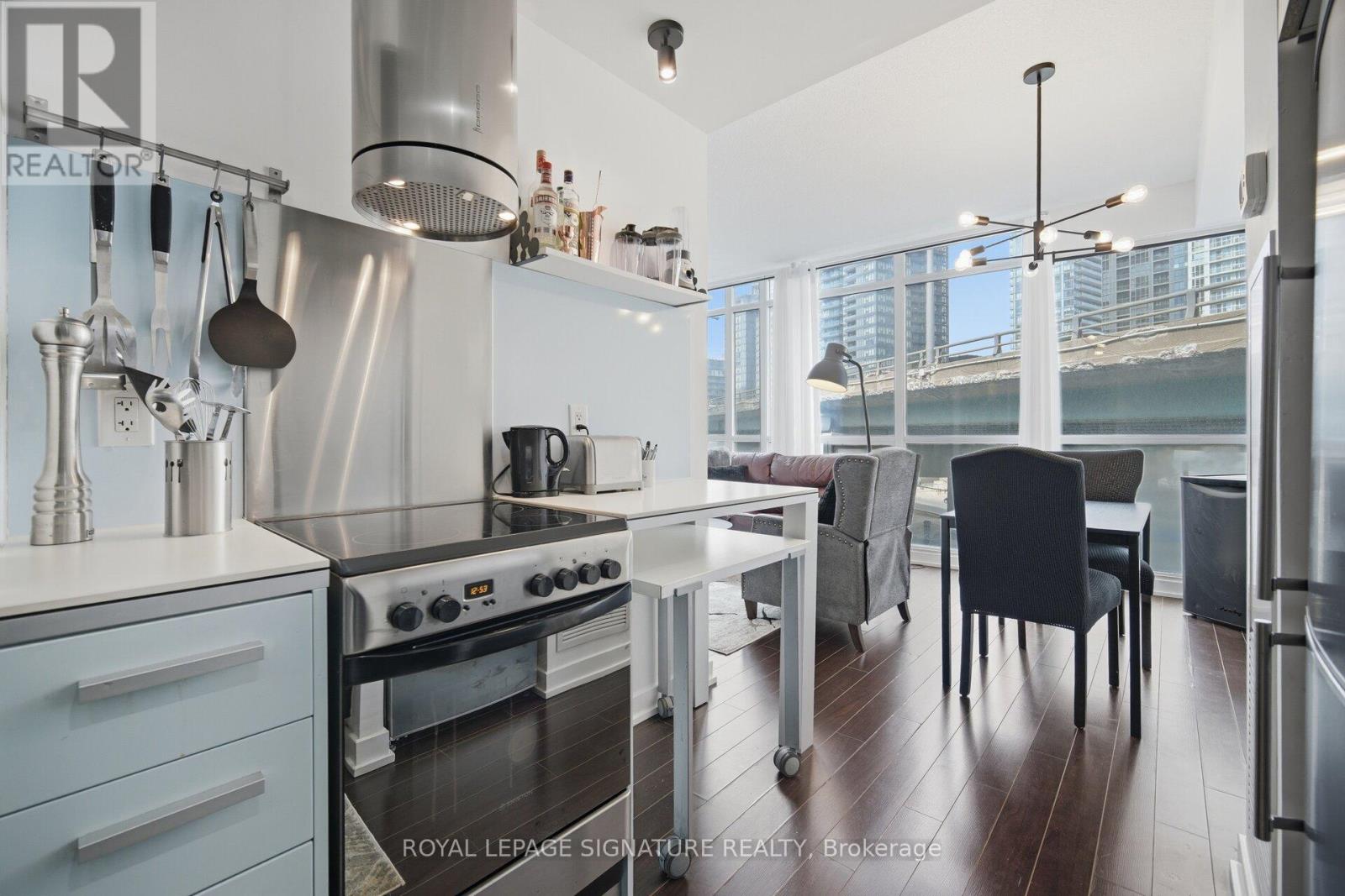 605 - 38 Dan Leckie Way, Toronto, Ontario  M5V 2V6 - Photo 15 - C12949464