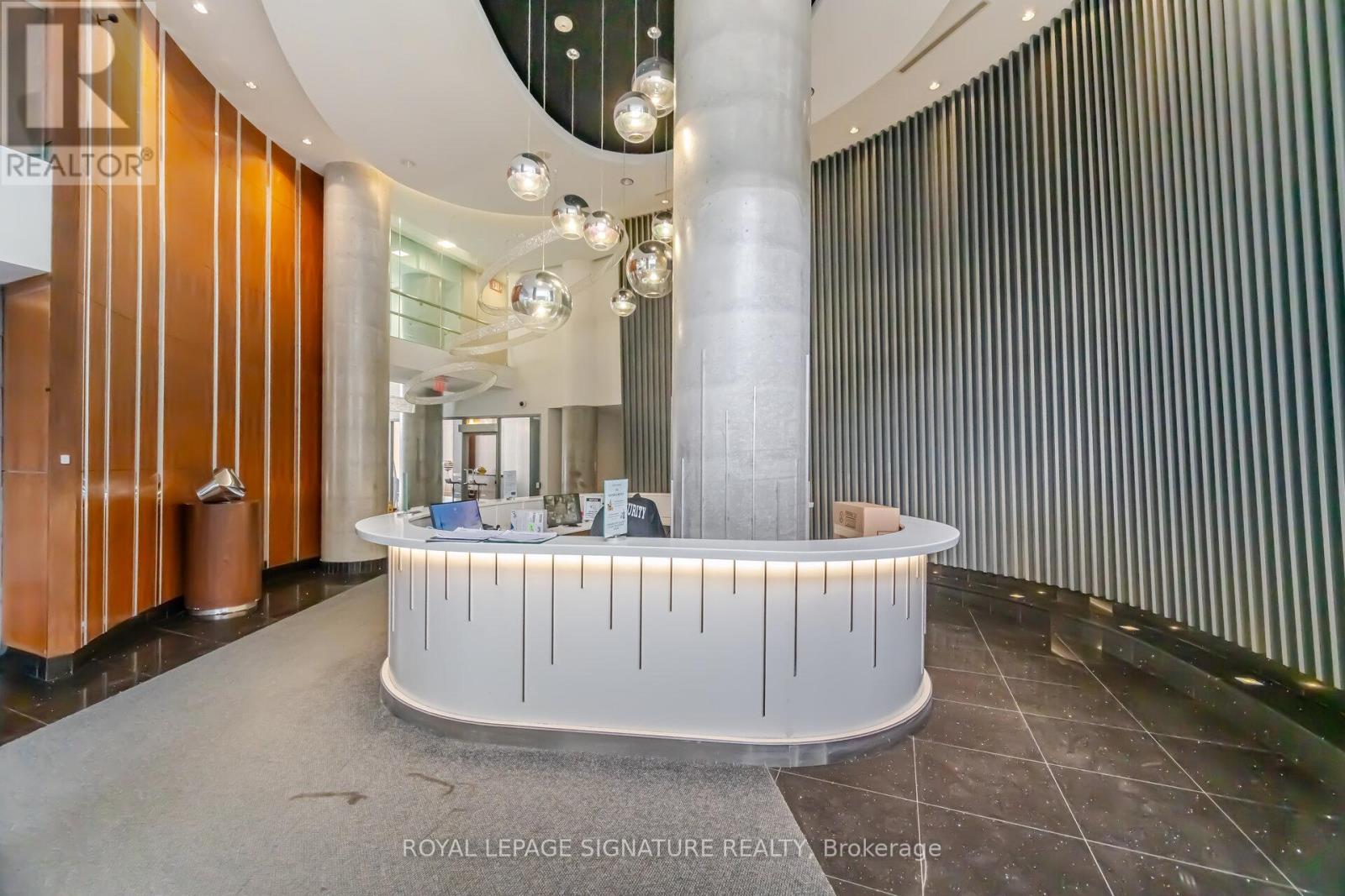 605 - 38 Dan Leckie Way, Toronto, Ontario  M5V 2V6 - Photo 6 - C12949464