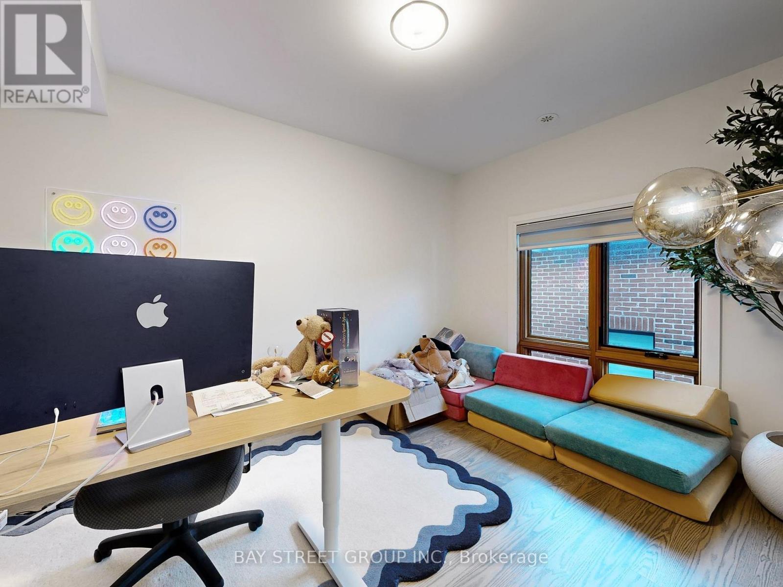 31 Evergreen Gardens, Toronto, Ontario  M4G 2Z5 - Photo 26 - C12949468