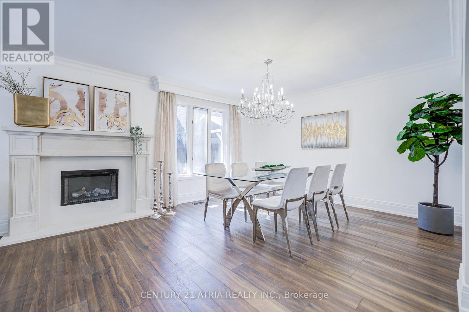 27 Denlow Boulevard, Toronto, Ontario  M3B 1P5 - Photo 13 - C12949482