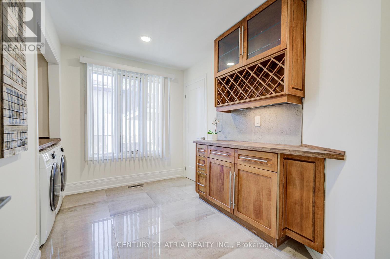 27 Denlow Boulevard, Toronto, Ontario  M3B 1P5 - Photo 39 - C12949482