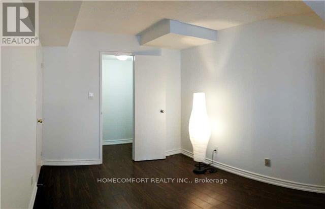 620 - 633 Bay Street, Toronto, Ontario  M5G 2G4 - Photo 5 - C12949484