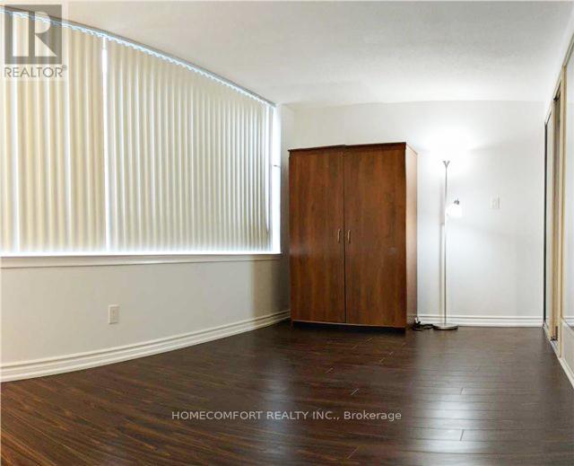 620 - 633 Bay Street, Toronto, Ontario  M5G 2G4 - Photo 6 - C12949484