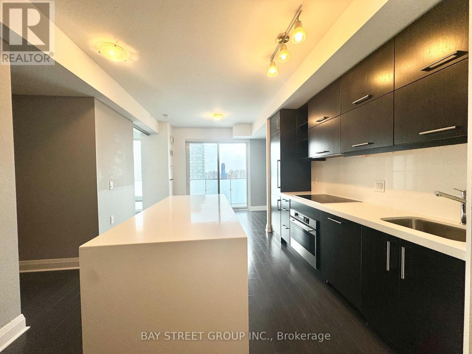 2601 - 1080 Bay Street, Toronto, Ontario  M5S 0A5 - Photo 12 - C12949546