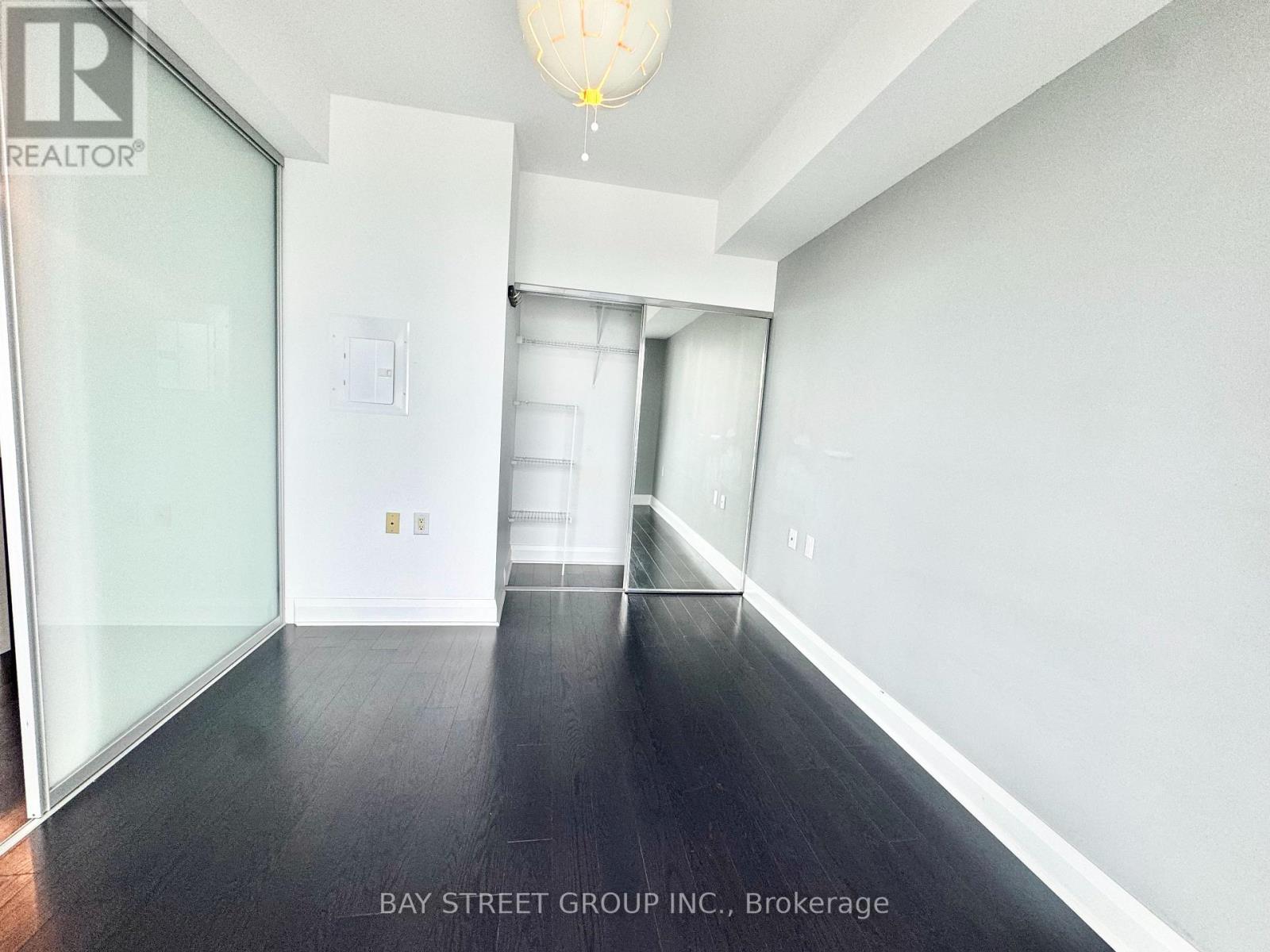 2601 - 1080 Bay Street, Toronto, Ontario  M5S 0A5 - Photo 7 - C12949546