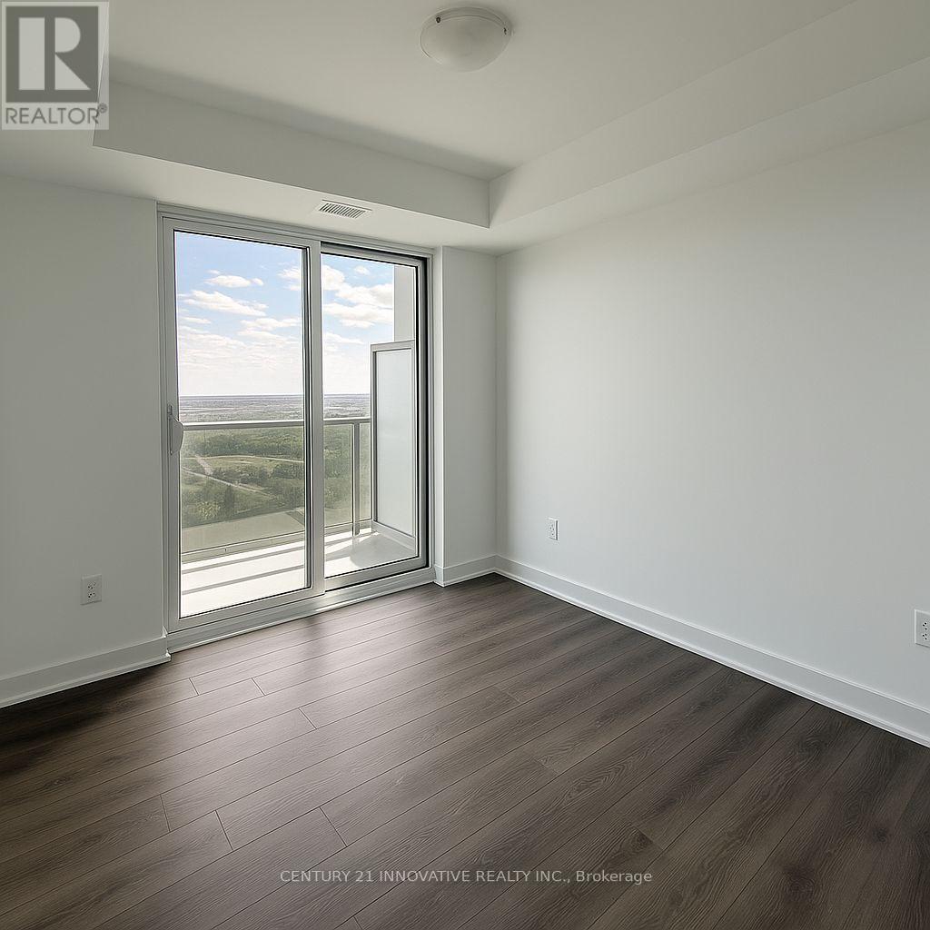 2707 - 2545 Simcoe Street N, Oshawa, Ontario  L1L 0W3 - Photo 10 - E12949436