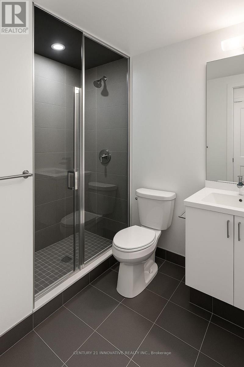 2707 - 2545 Simcoe Street N, Oshawa, Ontario  L1L 0W3 - Photo 3 - E12949436