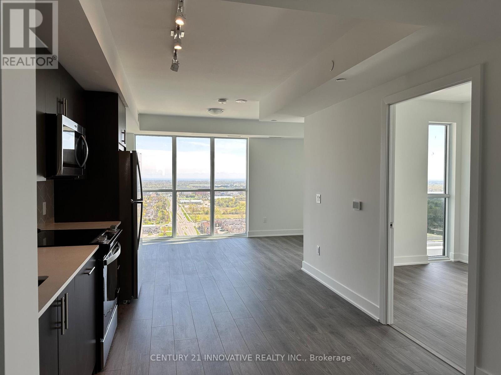 2707 - 2545 Simcoe Street N, Oshawa, Ontario  L1L 0W3 - Photo 9 - E12949436