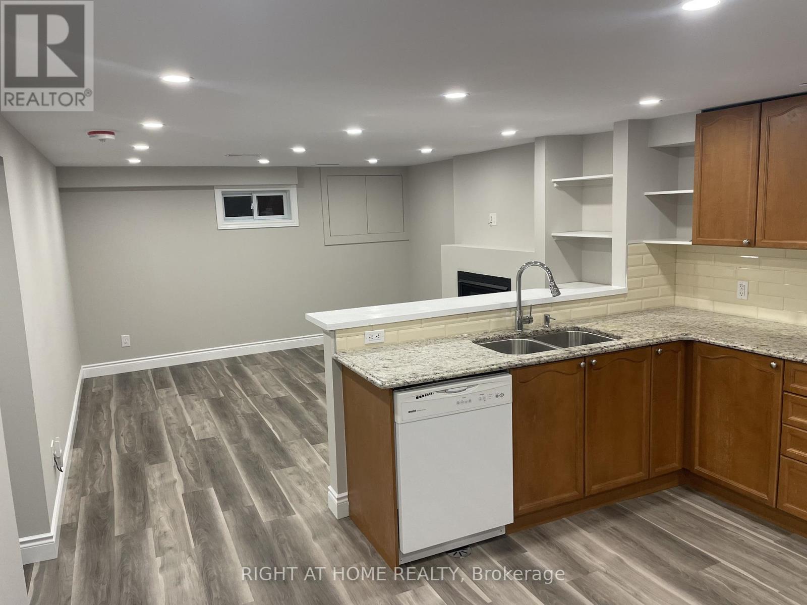 Lower - 840 Fairview Avenue, Pickering, Ontario  L1W 1M8 - Photo 5 - E12949510