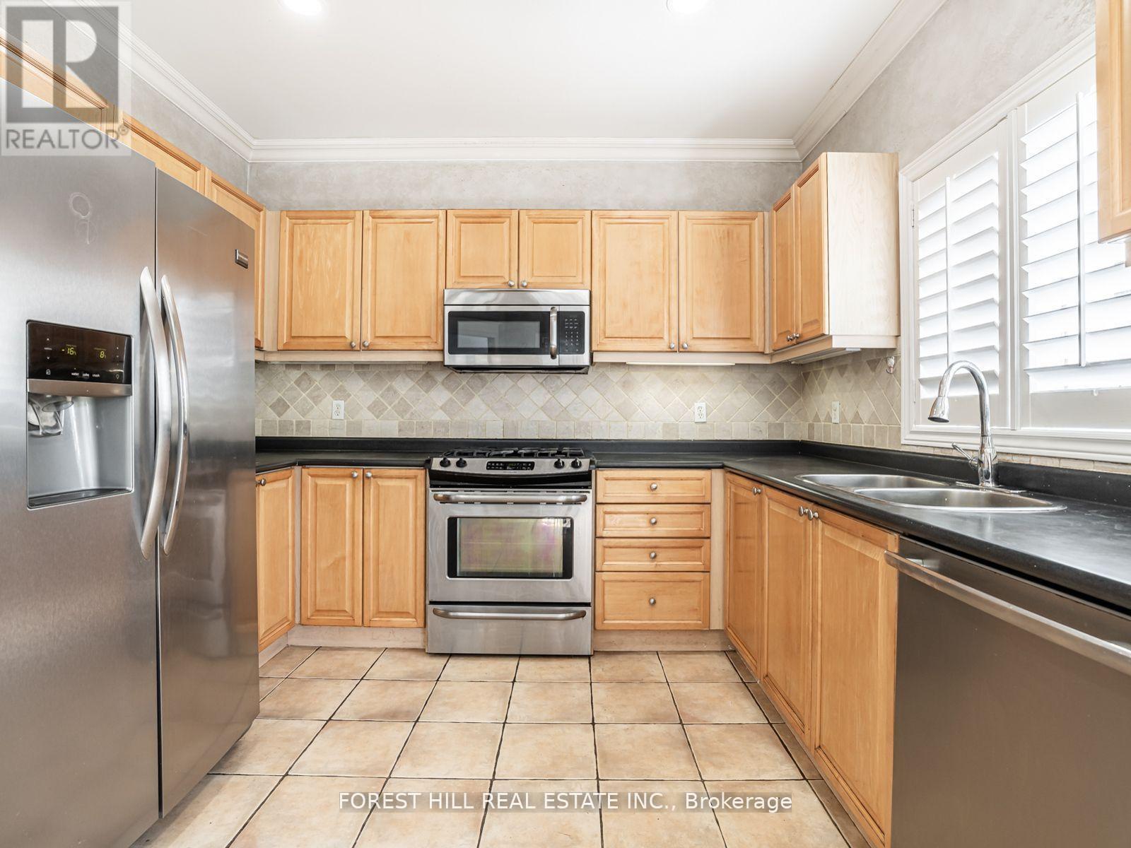 41 Cedar Springs Drive, Richmond Hill, Ontario  L4S 2B1 - Photo 14 - N12949418