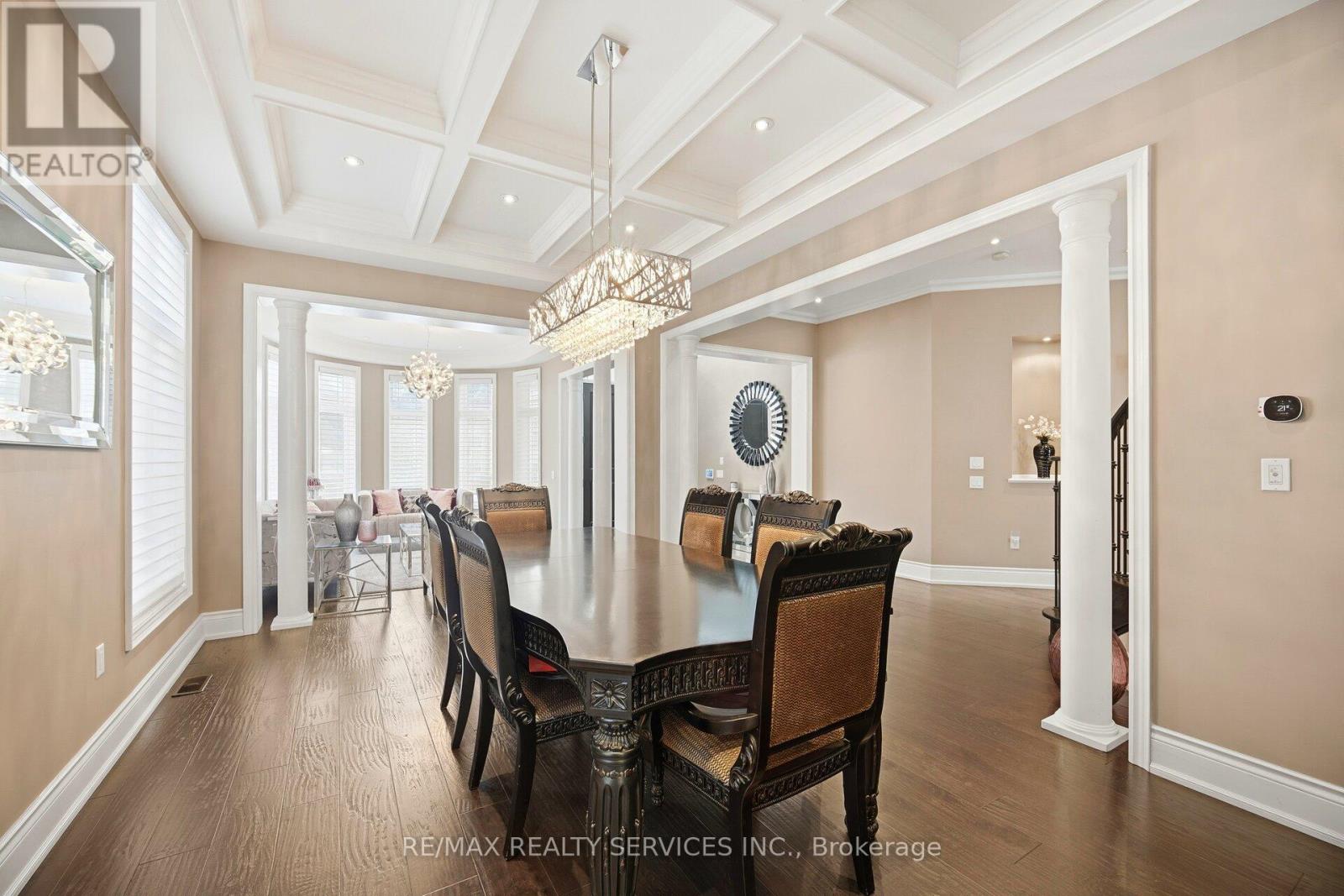 36 West Coast Trail, King, Ontario  L7B 0A4 - Photo 6 - N12949452