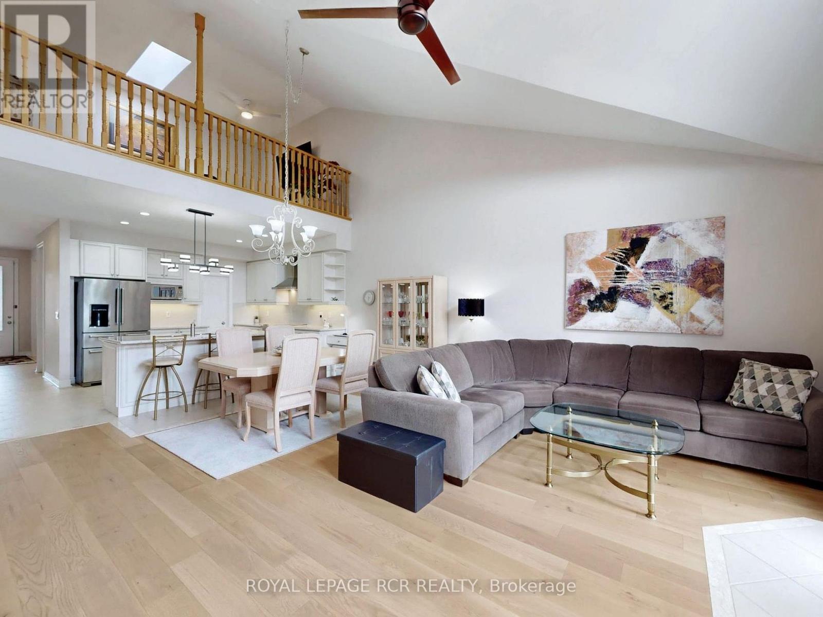 9 Bill Knowles Street, Uxbridge, Ontario  L9P 0E5 - Photo 3 - N12949478