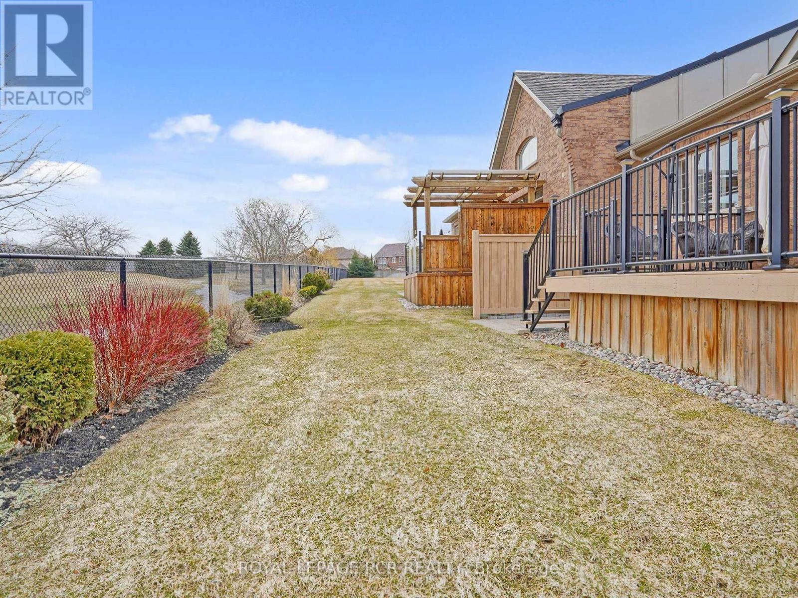 9 Bill Knowles Street, Uxbridge, Ontario  L9P 0E5 - Photo 47 - N12949478