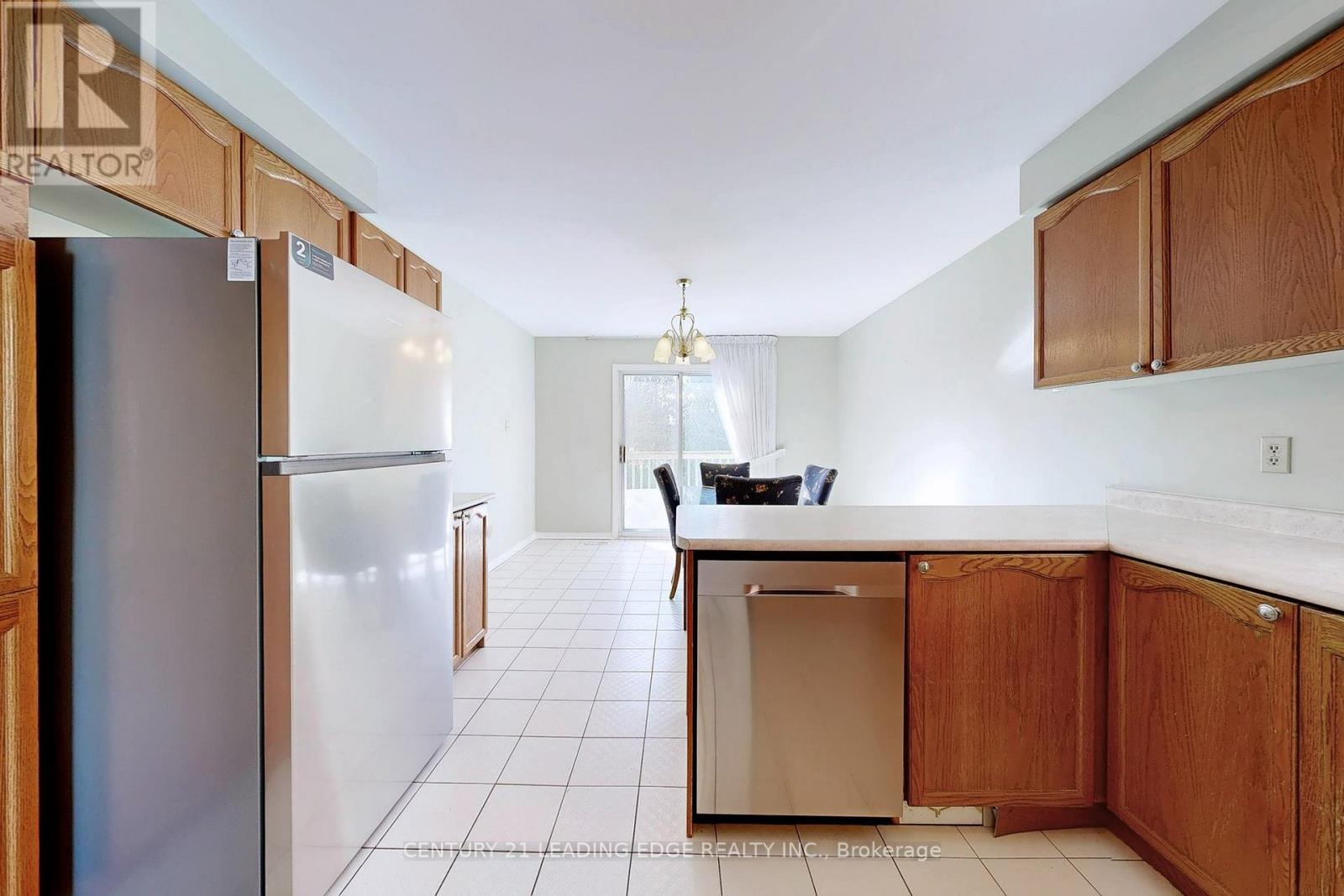 9 Coates Crescent, Richmond Hill, Ontario  L4E 2M3 - Photo 25 - N12949480