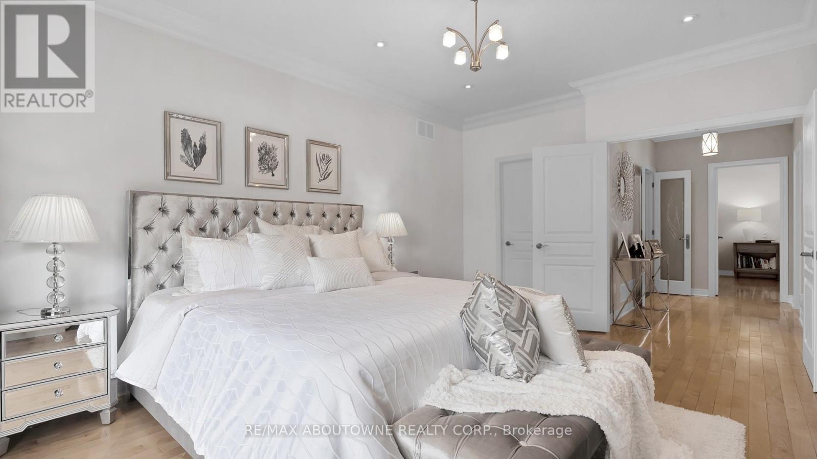 22 Siderno Crescent, Vaughan, Ontario  L4L 9M8 - Photo 26 - N12949530