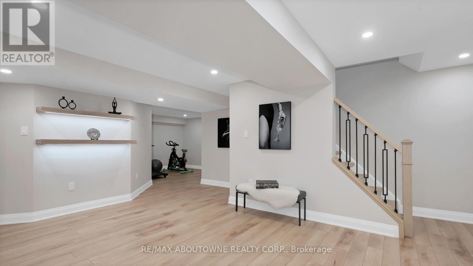 22 Siderno Crescent, Vaughan, Ontario  L4L 9M8 - Photo 30 - N12949530