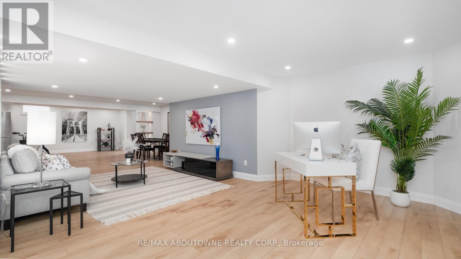 22 Siderno Crescent, Vaughan, Ontario  L4L 9M8 - Photo 36 - N12949530