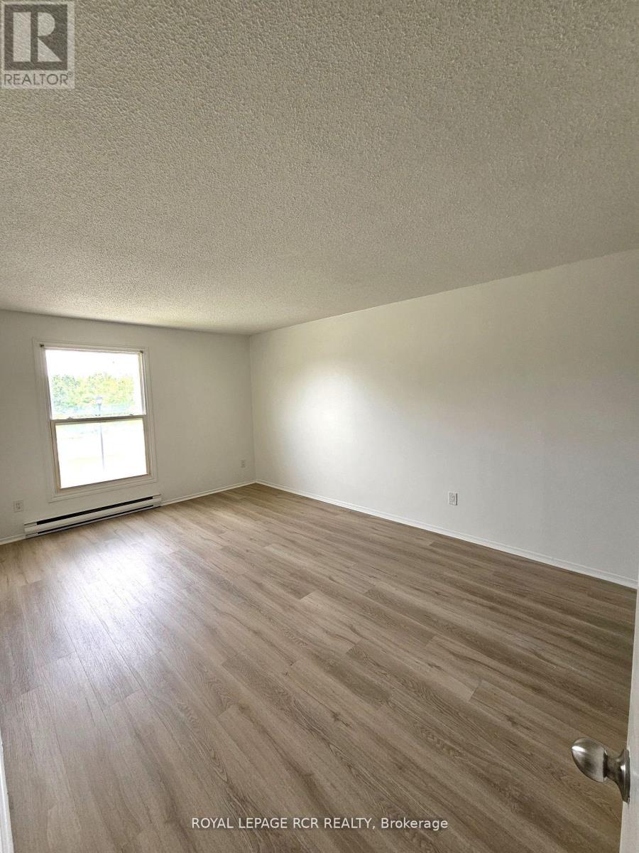 217 - 2 Orchard Heights Boulevard, Aurora, Ontario  L4G 3W3 - Photo 21 - N12949538