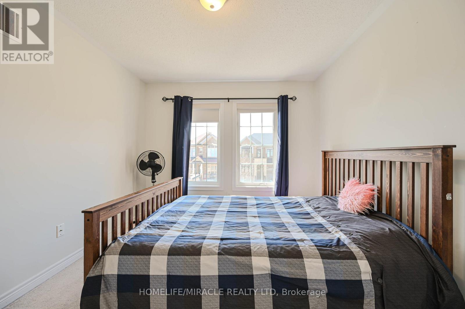 15 Fringetree Road, Brampton, Ontario  L6R 3V8 - Photo 23 - W12949442