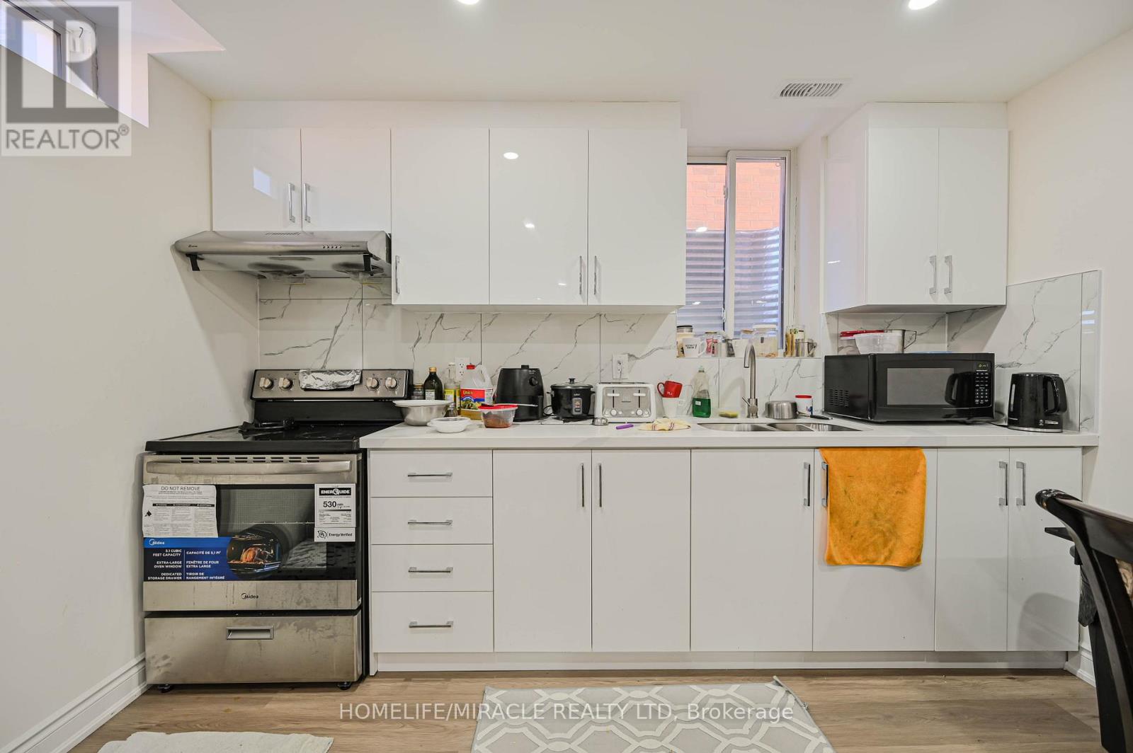 15 Fringetree Road, Brampton, Ontario  L6R 3V8 - Photo 32 - W12949442