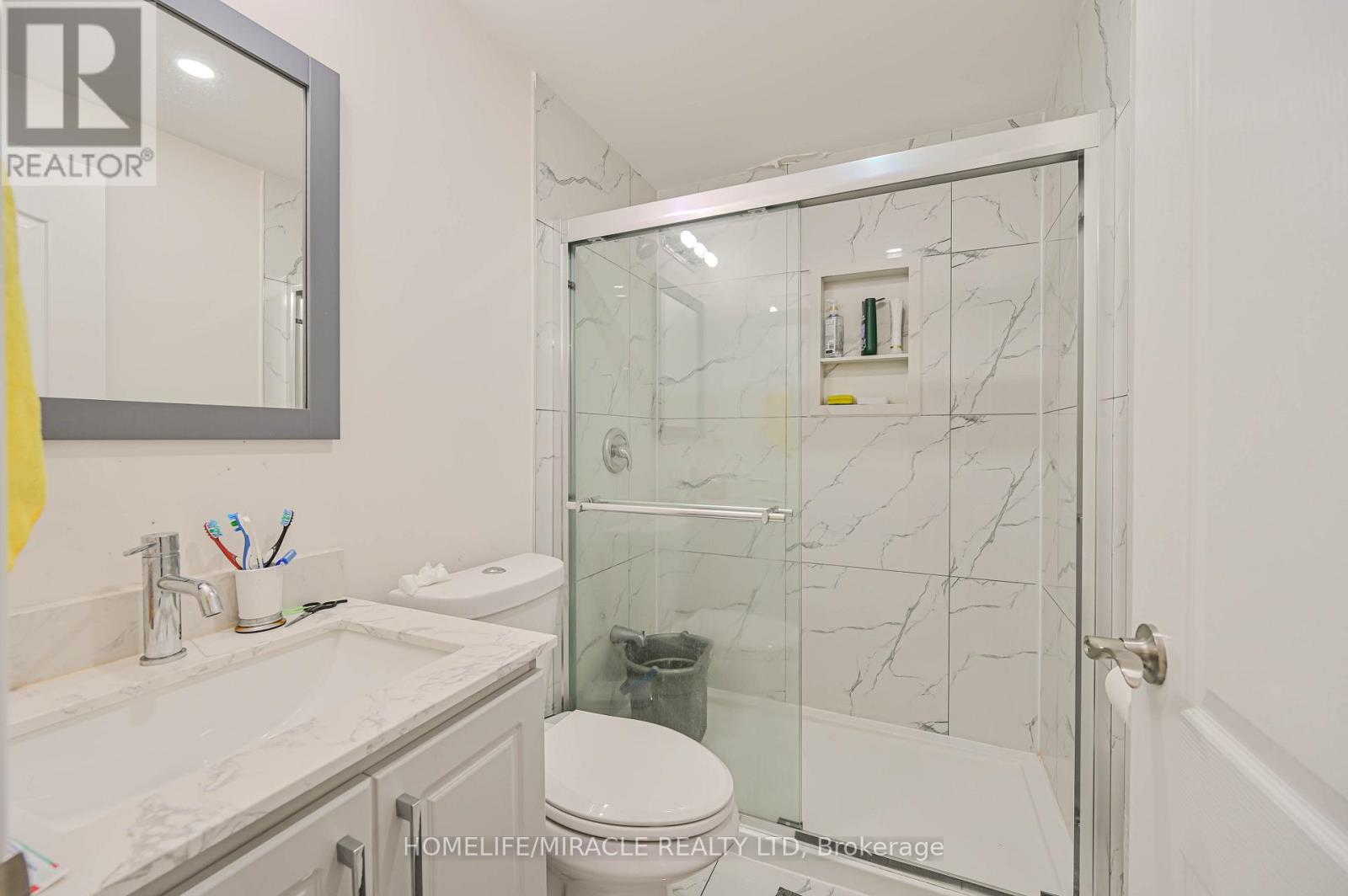 15 Fringetree Road, Brampton, Ontario  L6R 3V8 - Photo 36 - W12949442