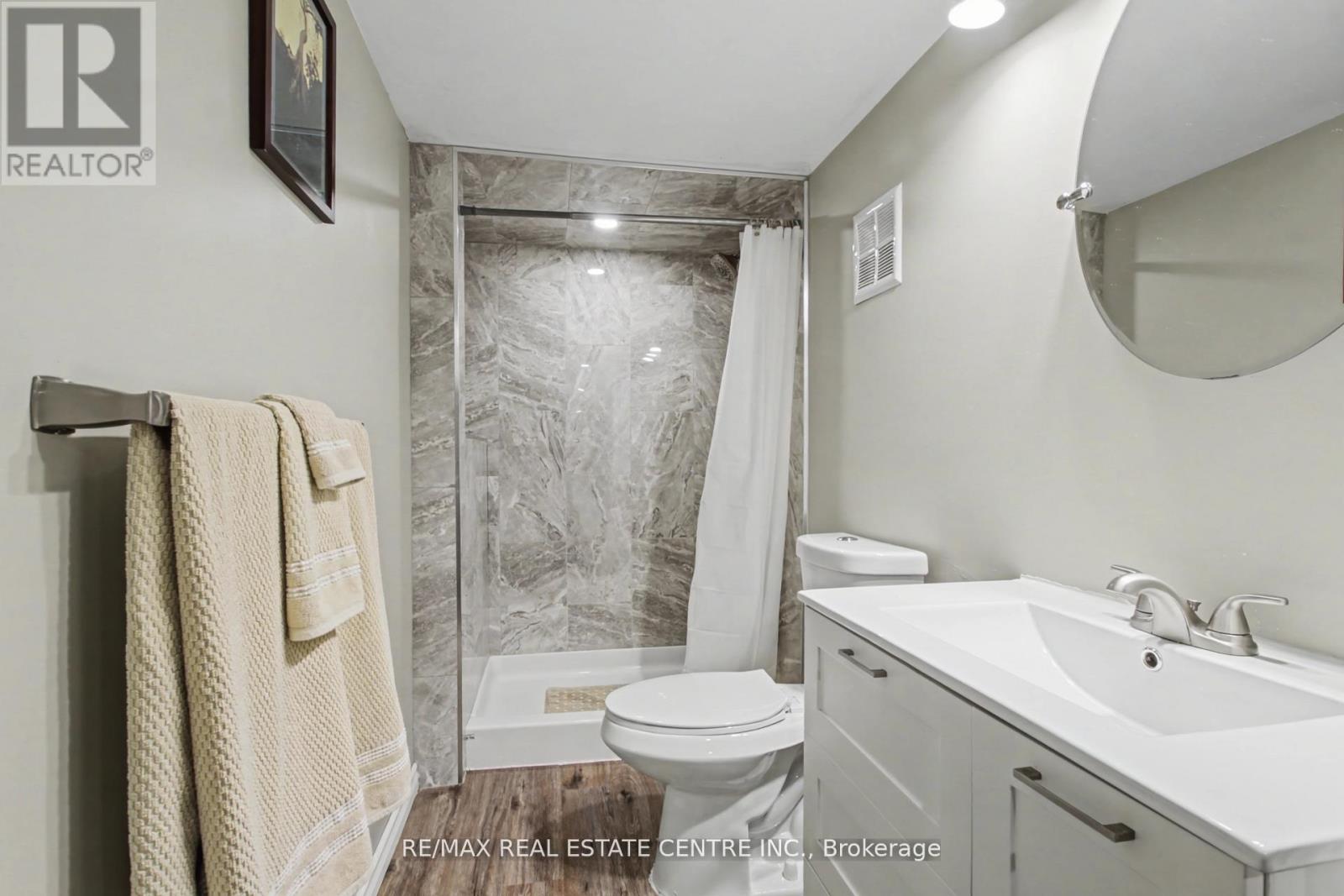 18 Baccarat Crescent, Brampton, Ontario  L7A 1K7 - Photo 28 - W12949520